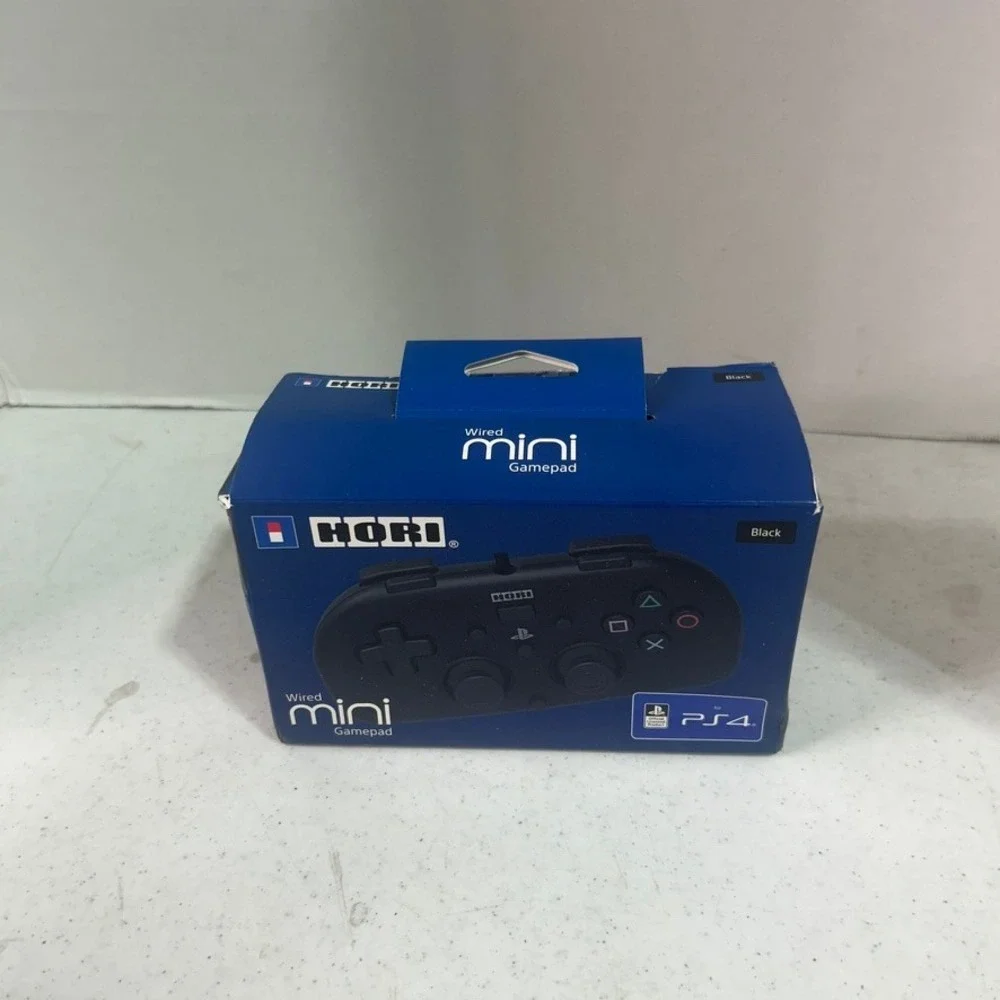 Hori Wired Mini Gamepad for PS4 Black PlayStation 4 Controller PS4-099E